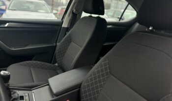 SKODA Superb  | przedni | Manualna | 150 KM | Brązowy full