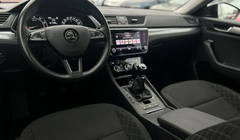 SKODA Superb  | przedni | Manualna | 150 KM | Brązowy full