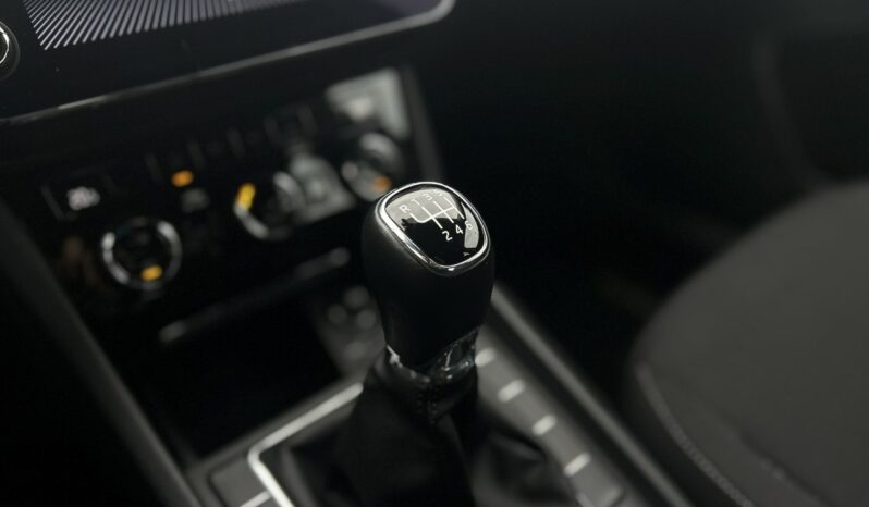 SKODA Superb  | przedni | Manualna | 150 KM | Brązowy full