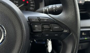 TOYOTA Yaris  | przedni | automatyczna_bezstopniowa | 116 KM | bialy full