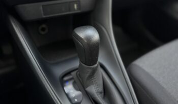 TOYOTA Yaris  | przedni | automatyczna_bezstopniowa | 116 KM | bialy full