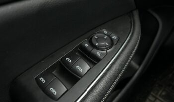 OPEL Insignia  | przedni | Automatyczna | 165 KM | Czarny full