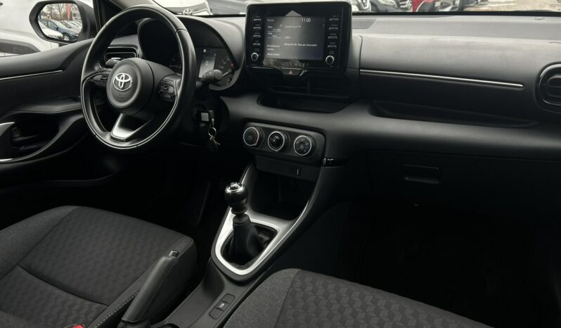 TOYOTA Yaris  | przedni | Manualna | 125 KM | bialy full