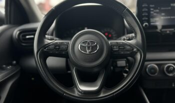 TOYOTA Yaris  | przedni | Manualna | 125 KM | bialy full