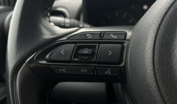 TOYOTA Yaris  | przedni | Manualna | 125 KM | bialy full