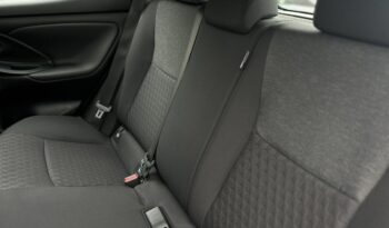 TOYOTA Yaris  | przedni | Manualna | 125 KM | bialy full