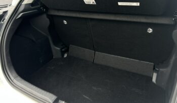 TOYOTA Yaris  | przedni | Manualna | 125 KM | bialy full