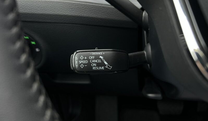 SKODA Superb  | przedni | Automatyczna | 150 KM | Szary full