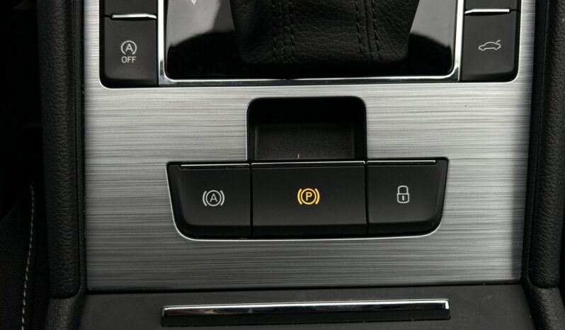 SKODA Superb  | przedni | Automatyczna | 150 KM | Szary full