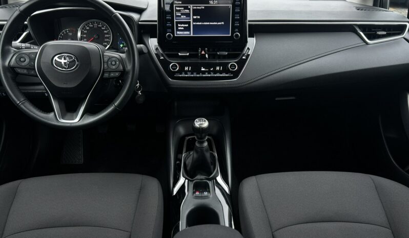 TOYOTA Corolla  | przedni | Manualna | 125 KM | bialy full