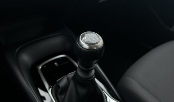 TOYOTA Corolla  | przedni | Manualna | 125 KM | bialy full