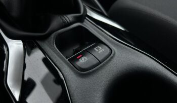 TOYOTA Corolla  | przedni | Manualna | 125 KM | bialy full