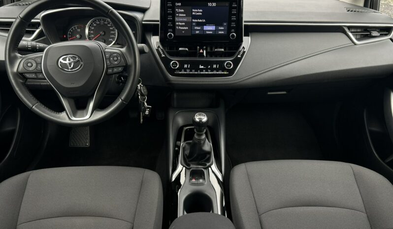 TOYOTA Corolla  | przedni | Manualna | 125 KM | bialy full