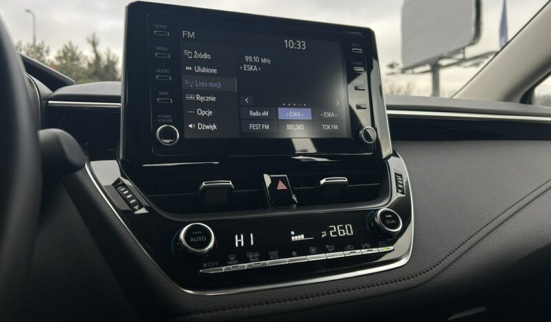 TOYOTA Corolla  | przedni | Manualna | 125 KM | bialy full