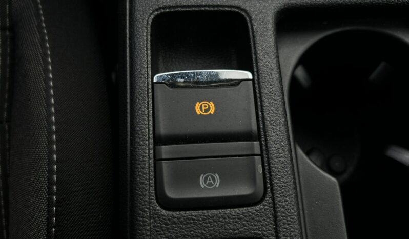 SKODA Octavia  | przedni | Automatyczna | 150 KM | Szary full