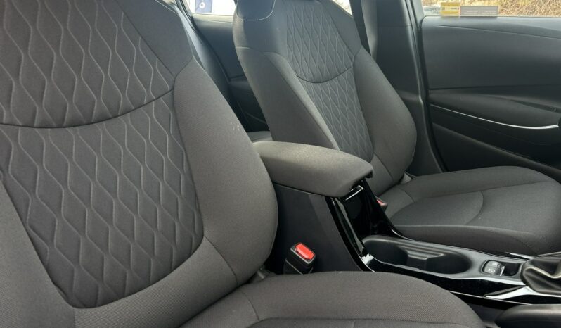 TOYOTA Corolla  | przedni | Manualna | 125 KM | Brązowy full