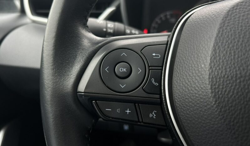 TOYOTA Corolla  | przedni | Automatyczna | 125 KM | Szary full