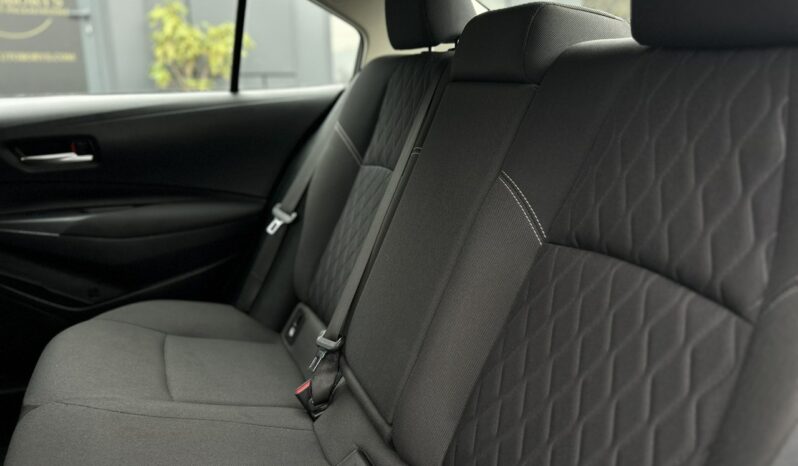 TOYOTA Corolla  | przedni | Automatyczna | 125 KM | Szary full