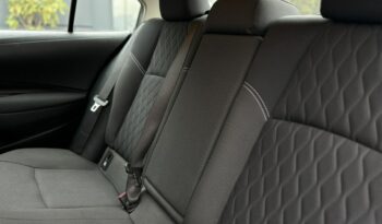 TOYOTA Corolla  | przedni | Automatyczna | 125 KM | Czarny full