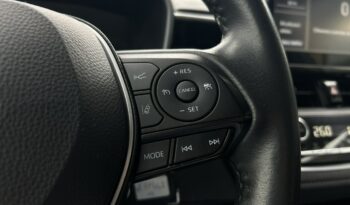 TOYOTA Corolla  | przedni | Automatyczna | 125 KM | Czarny full