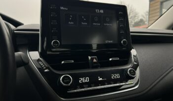 TOYOTA Corolla  | przedni | Automatyczna | 125 KM | Czarny full