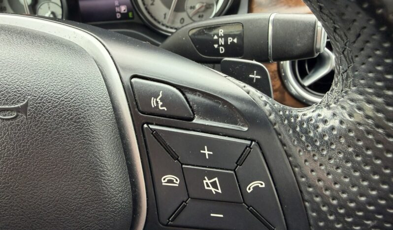 Mercedes GLA 250 | 4×4 Automatyczny | Automatyczna Dwusprzeglowa | 211 KM | Fioletowy full