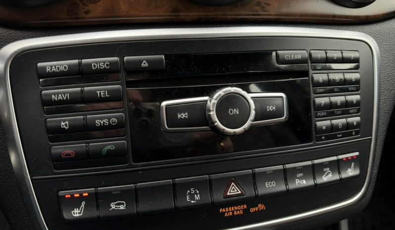 Mercedes GLA 250 | 4×4 Automatyczny | Automatyczna Dwusprzeglowa | 211 KM | Fioletowy full