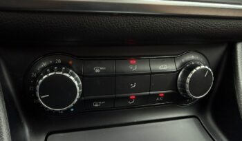 Mercedes GLA 250 | 4×4 Automatyczny | Automatyczna Dwusprzeglowa | 211 KM | Fioletowy full