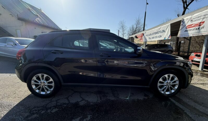 Mercedes GLA 250 | 4×4 Automatyczny | Automatyczna Dwusprzeglowa | 211 KM | Fioletowy full