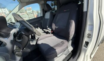 VOLKSWAGEN Caddy | 4×4 Automatyczny | Manualna | 110 KM | bialy full