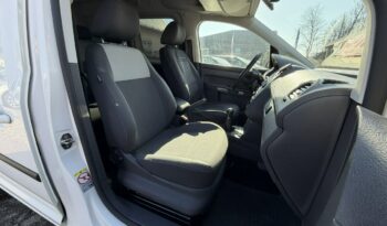 VOLKSWAGEN Caddy | 4×4 Automatyczny | Manualna | 110 KM | bialy full
