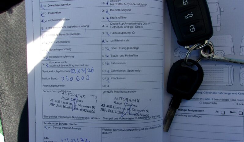 VOLKSWAGEN Caddy | 4×4 Automatyczny | Manualna | 110 KM | bialy full