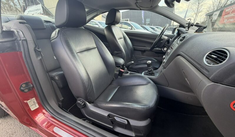 FORD Focus  | FWD (przód) | Manualna | 145 KM | Czerwony full
