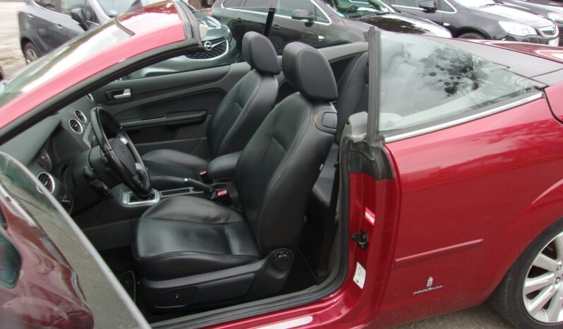 FORD Focus  | FWD (przód) | Manualna | 145 KM | Czerwony full