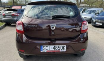 DACIA Sandero  | FWD (przód) | Manualna | 73 KM | wisniowy full