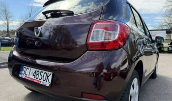 DACIA Sandero  | FWD (przód) | Manualna | 73 KM | wisniowy full
