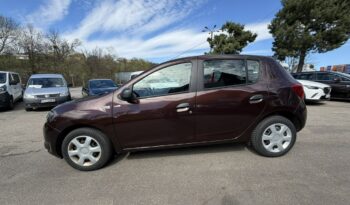 DACIA Sandero  | FWD (przód) | Manualna | 73 KM | wisniowy full