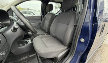 DACIA Dokker  | FWD (przód) | Manualna | 102 KM | niebieski ciemny full
