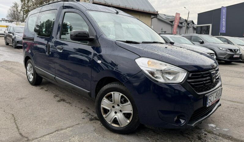 DACIA Dokker  | FWD (przód) | Manualna | 102 KM | niebieski ciemny full