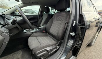 OPEL Insignia  | FWD (przód) | Manualna | 130 KM | Czarny full