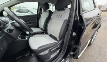 RENAULT Captur  | FWD (przód) | Manualna | 90 KM | Czarny full