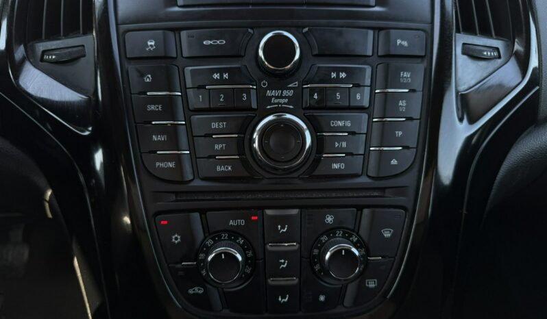 OPEL Astra | FWD (przód) | Manualna | 140 KM | Srebrny full