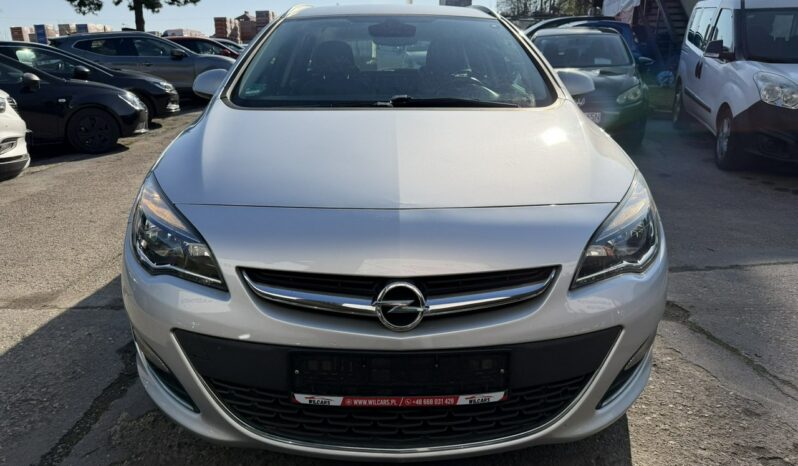 OPEL Astra | FWD (przód) | Manualna | 140 KM | Srebrny full