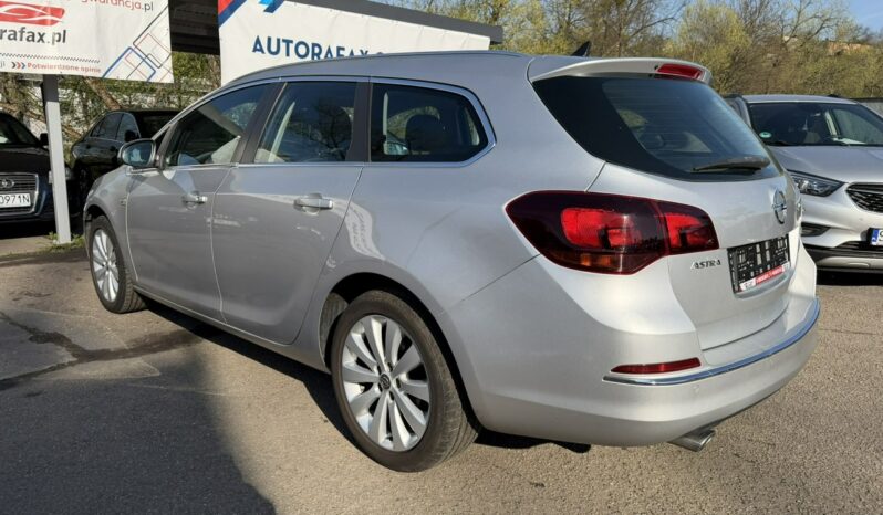 OPEL Astra | FWD (przód) | Manualna | 140 KM | Srebrny full