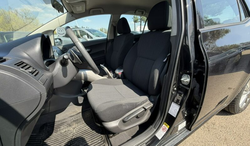 TOYOTA Auris  | FWD (przód) | Automatyczna | 132 KM | Czarny full