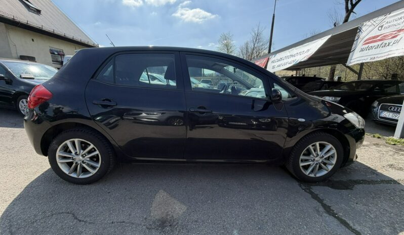TOYOTA Auris  | FWD (przód) | Automatyczna | 132 KM | Czarny full