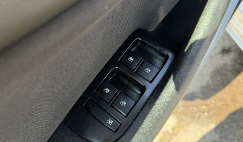 OPEL Zafira  | FWD (przód) | Manualna | 140 KM | Srebrny full