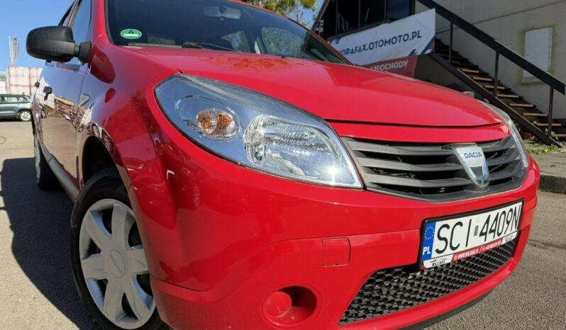 DACIA Sandero  | FWD (przód) | Manualna | 75 KM | Czerwony full