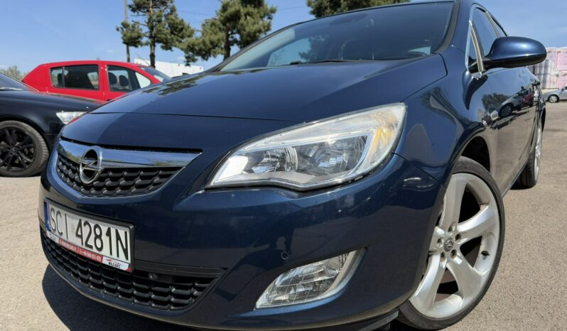 OPEL Astra | FWD (przód) | Manualna | 140 KM | Niebieski full