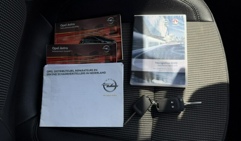 OPEL Astra | FWD (przód) | Manualna | 140 KM | Niebieski full